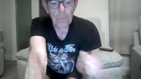 Snapshot of inthemood63 chatting on 29, 5, 2026 inthemood63 online show from 29, 5, 2026