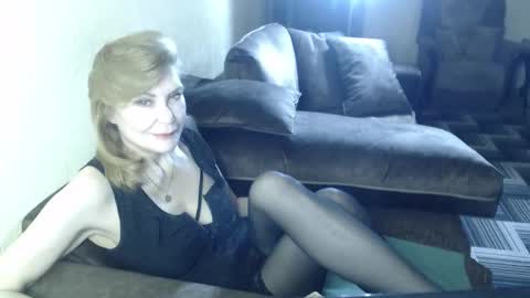 irenalegs online show from 21, 3, 2026