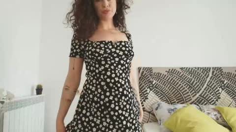 Snapshot of ireneblue_ chatting on 20, 5, 2026 Irene online show from 20, 5, 2026