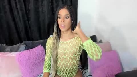 Snapshot of irenephill chatting on 8, 3, 2025 Irene Aguirre online show from 8, 3, 2025