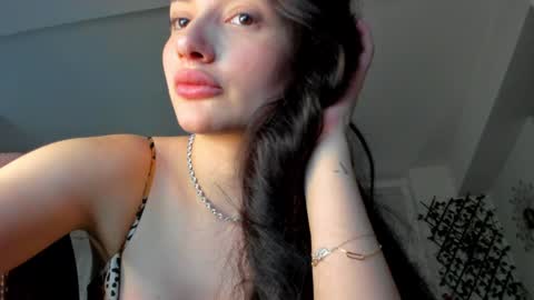 Snapshot of irenevon chatting on 27, 1, 2025 Ir s room online show from 27, 1, 2025