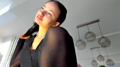 Snapshot of irenevon chatting on 16, 9, 2025 Ir s room online show from 16, 9, 2025