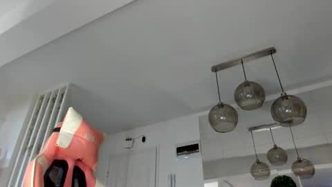 Snapshot of irenevon chatting on 1, 10, 2025 Ir s room online show from 1, 10, 2025