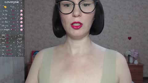 Snapshot of irenlarasani chatting on 23, 9, 2025 IrenLarasani online show from 23, 9, 2025