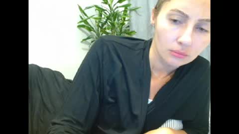 Snapshot of irina9793 chatting on 4, 7, 2026 irina online show from 4, 7, 2026