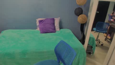 Snapshot of irinastephann chatting on 4, 1, 2025 irina online show from 4, 1, 2025