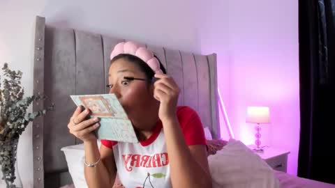 Snapshot of irinatanned chatting on 29, 9, 2025 IRINA online show from 29, 9, 2025