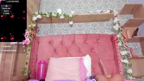 Hot Charlotte  online show from 22, 2, 2025