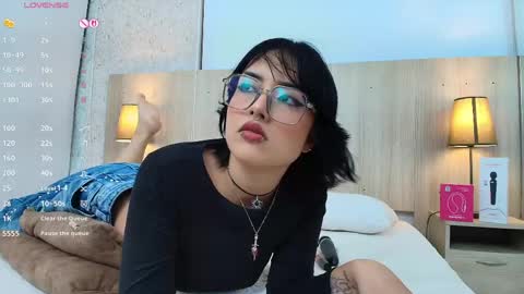 Iris online show from 19, 5, 2026
