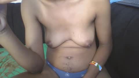 iris_love_2 online show from 23, 1, 2025