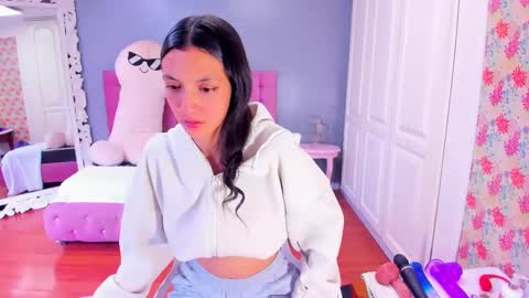 Iris online show from 17, 1, 2025