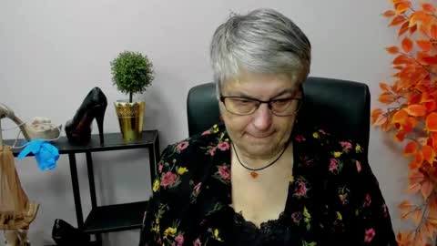 I R I S online show from 30, 12, 2024