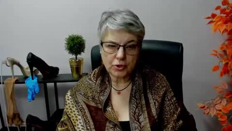 I R I S online show from 25, 2, 2025