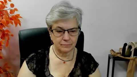 I R I S online show from 29, 9, 2025