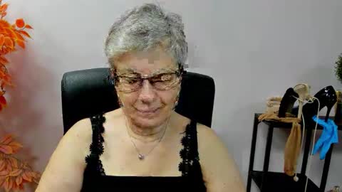 I R I S online show from 8, 10, 2025