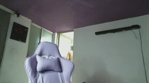 Snapshot of irisbell_ chatting on 6, 2, 2025 Camilla online show from 6, 2, 2025