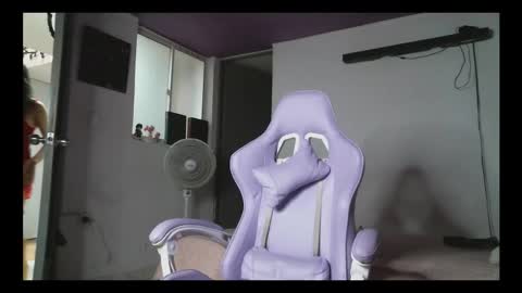 Snapshot of irisbell_ chatting on 20, 9, 2025 Camilla online show from 20, 9, 2025