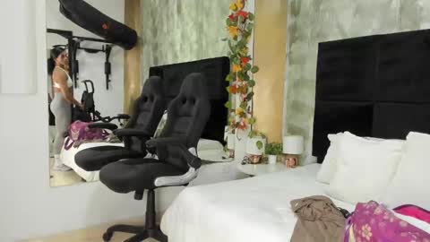 Snapshot of irisfit chatting on 28, 1, 2025 Iris Fit online show from 28, 1, 2025