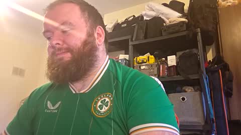 twitter theirishman205 online show from 22, 12, 2025