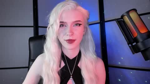 Snapshot of irisice chatting on 28, 1, 2025 Miss Iris Fansly Miss Iris new inst. online show from 28, 1, 2025