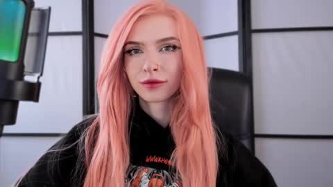 Snapshot of irisice chatting on 24, 2, 2025 Miss Iris Fansly Miss Iris new inst. online show from 24, 2, 2025