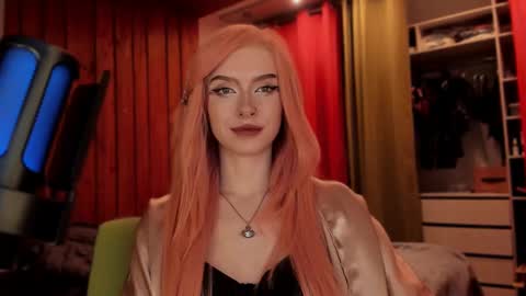 Snapshot of irisice chatting on 5, 3, 2025 Miss Iris Fansly Miss Iris new inst. online show from 5, 3, 2025