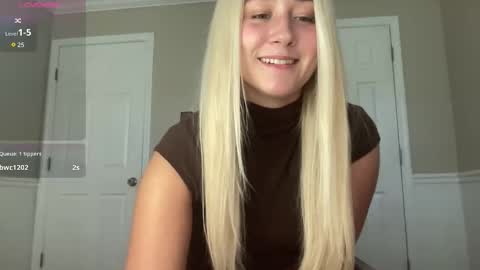 Snapshot of irispink1 chatting on 29, 10, 2025 Irispink1 online show from 29, 10, 2025