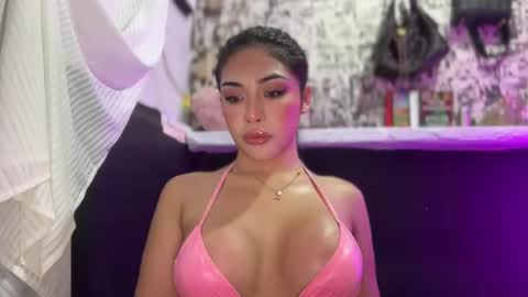 Snapshot of iriss_fox chatting on 25, 4, 2026 iriss_fox online show from 25, 4, 2026
