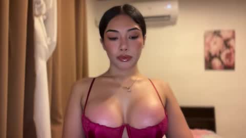 Snapshot of iriss_fox chatting on 14, 5, 2026 iriss_fox online show from 14, 5, 2026