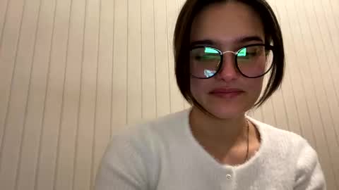 Snapshot of irisss31 chatting on 3, 12, 2024 irisss31 online show from 3, 12, 2024