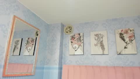Snapshot of isa_little4u chatting on 27, 1, 2025 online show from 27, 1, 2025