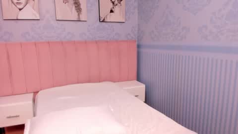 Snapshot of isa_little4u chatting on 28, 1, 2025 online show from 28, 1, 2025