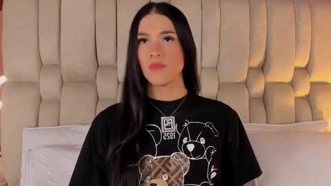 Snapshot of isa_little_star chatting on 18, 2, 2026 Isa online show from 18, 2, 2026