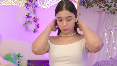 Isabella        online show from 22, 2, 2026