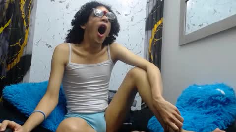 Snapshot of isa_x18 chatting on 14, 6, 2026 isa_x18 online show from 14, 6, 2026