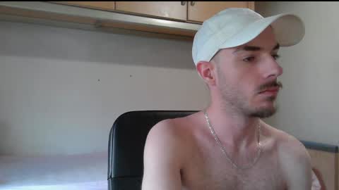 Snapshot of isaac99c chatting on 9, 5, 2026 Isaac99c online show from 9, 5, 2026
