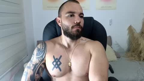 Isaac carter online show from 28, 11, 2025