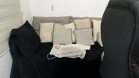 Isaac carter online show from 27, 3, 2026