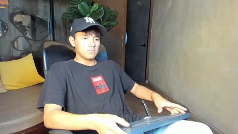 isaac_grimm online show from 22, 2, 2026