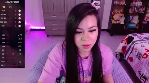 Snapshot of isabeella_24 chatting on 22, 10, 2025 Isabella online show from 22, 10, 2025