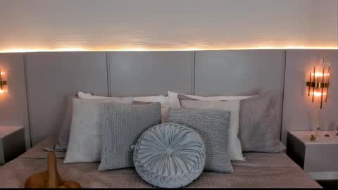 Isa online show from 19, 9, 2025