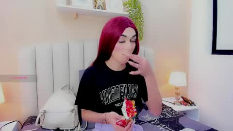Snapshot of isabel_palmer chatting on 8, 6, 2026 isabel_palmer online show from 8, 6, 2026