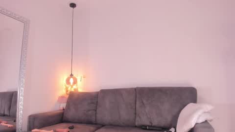 Isabela online show from 6, 10, 2025