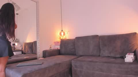 Isabela online show from 27, 11, 2025