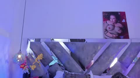 Mommy Isa online show from 13, 4, 2026