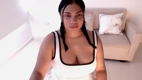 Snapshot of isabelateran chatting on 29, 4, 2026 isabelateran online show from 29, 4, 2026