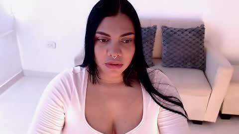 Snapshot of isabelateran chatting on 26, 5, 2026 isabelateran online show from 26, 5, 2026