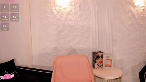 Snapshot of isabelbornner chatting on 12, 11, 2025 Isabel Bornner online show from 12, 11, 2025