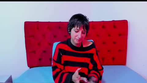 Isabel Cortez online show from 22, 10, 2025