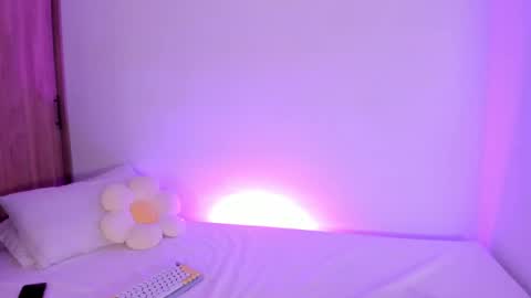 Isa...  online show from 12, 1, 2025